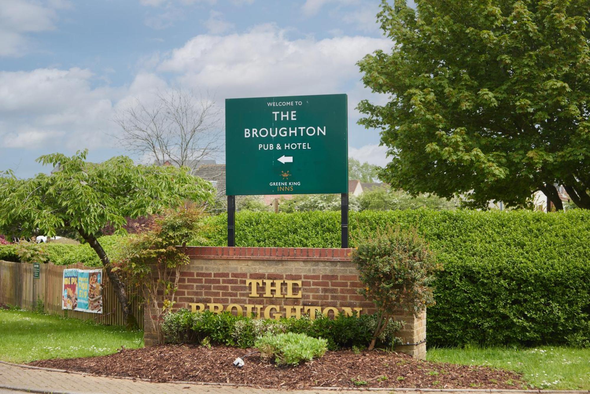 The Broughton Hotel By Greene King Inns Милтон-Кейнс Экстерьер фото